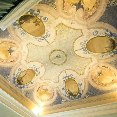 Bed & Breakfast Le Suites Di Jò - Central Station *