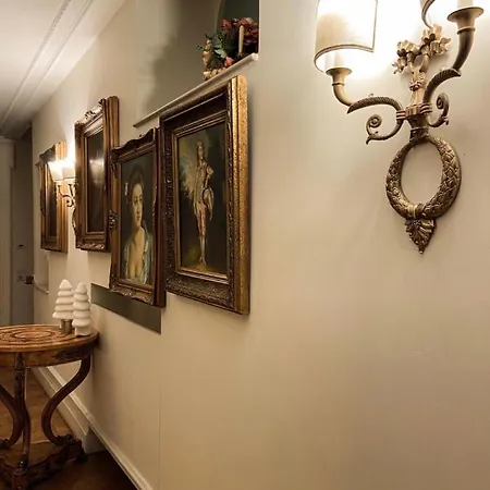 Le Suites Di Jò - Central Station Bed & Breakfast