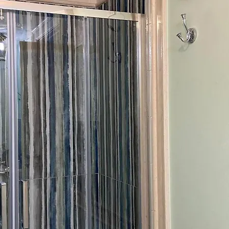 Le Suites Di Jò - Central Station Bed & Breakfast Bari